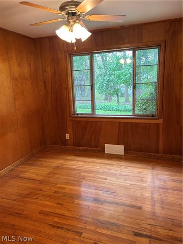 50 Butternut Lane, Northfield Center, OH 44067