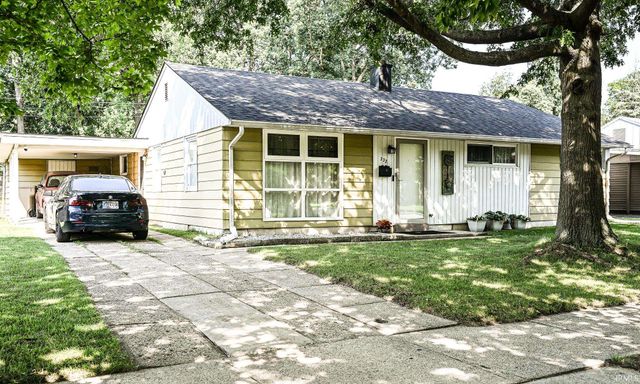 333 Manchester Drive, South Bend, IN 46615
