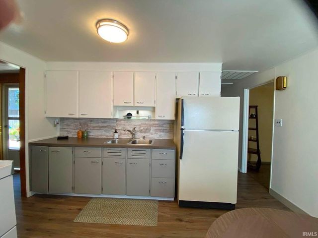 333 Manchester Drive, South Bend, IN 46615