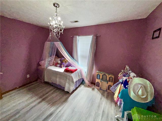 943 Pheasant Run Drive, Trenton, OH 45067