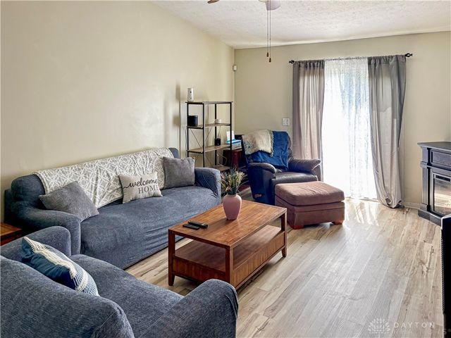 943 Pheasant Run Drive, Trenton, OH 45067