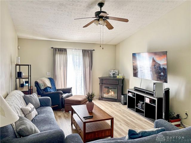 943 Pheasant Run Drive, Trenton, OH 45067