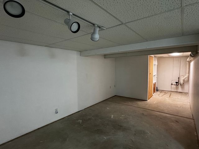 1404 W Sapphire Drive 1404, Hoffman Estates, IL 60192