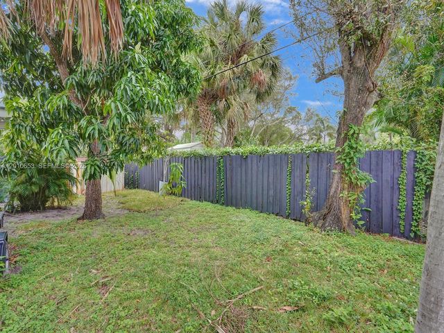 951 SW 30th St 1-2, Fort Lauderdale, FL 33315