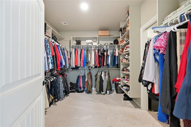 13700 Timber Ridge Estates Boulevard, Yukon, OK 73099