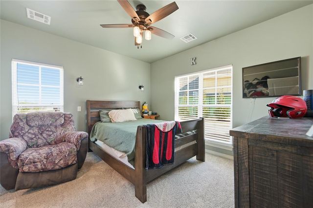 13700 Timber Ridge Estates Boulevard, Yukon, OK 73099