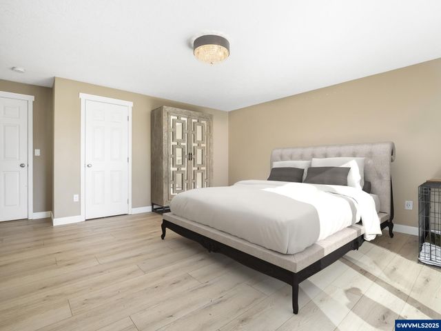 17200 NE Slope Ln, Newberg, OR 97132