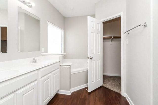 29050 Village Creek Loop, Spring, TX 77386