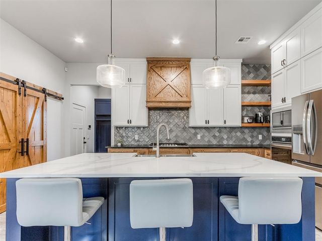 9308 NW 84th Terrace, Yukon, OK 73099