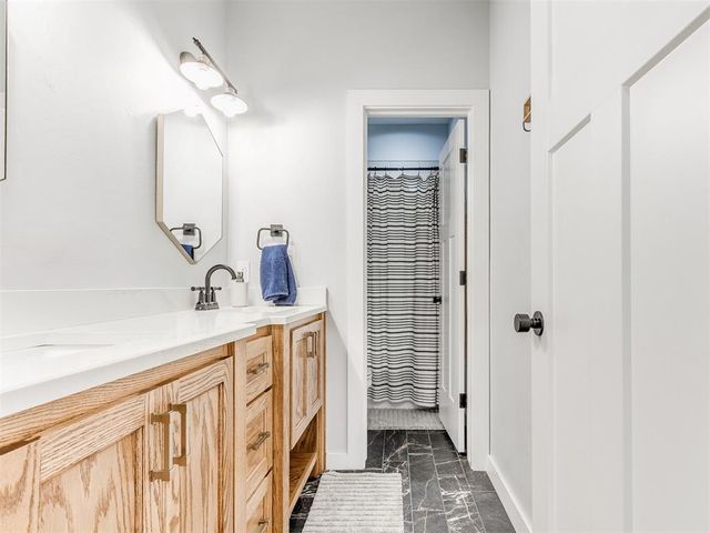 9308 NW 84th Terrace, Yukon, OK 73099