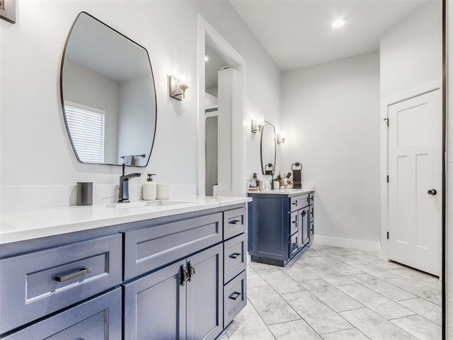 9308 NW 84th Terrace, Yukon, OK 73099