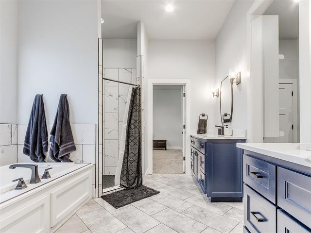 9308 NW 84th Terrace, Yukon, OK 73099