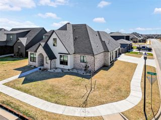 9308 NW 84th Terrace, Yukon, OK 73099