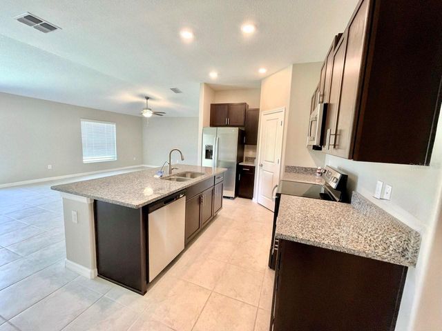 869 ANCHOR BEND DRIVE, Ruskin, FL 33570