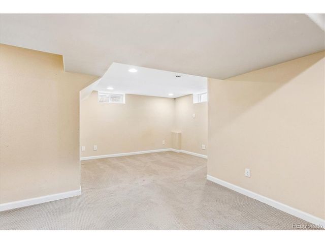 1718 Newport St, Denver, CO 80220