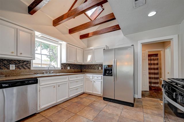 817 Eleanor Street, Houston, TX 77009