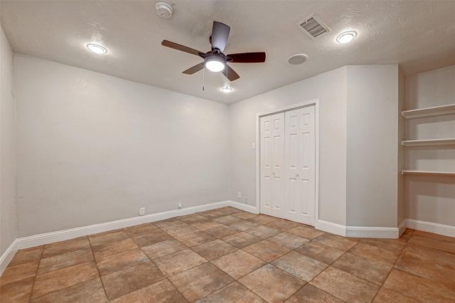 817 Eleanor Street, Houston, TX 77009
