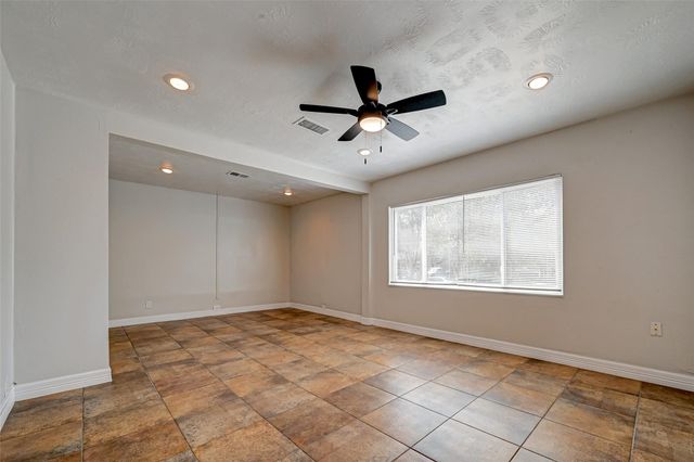 817 Eleanor Street, Houston, TX 77009
