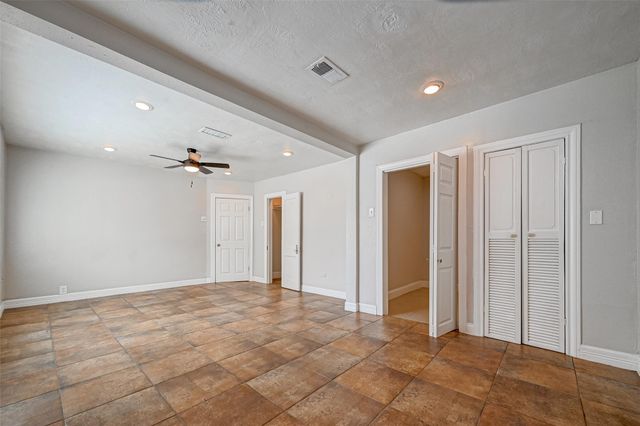 817 Eleanor Street, Houston, TX 77009