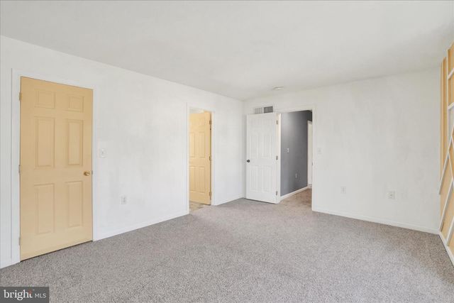 80 JEWEL DR, York, PA 17404