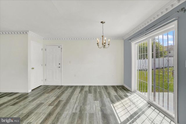 80 JEWEL DR, York, PA 17404