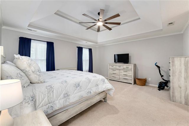 1354 Granite Street, Lansing, KS 66043
