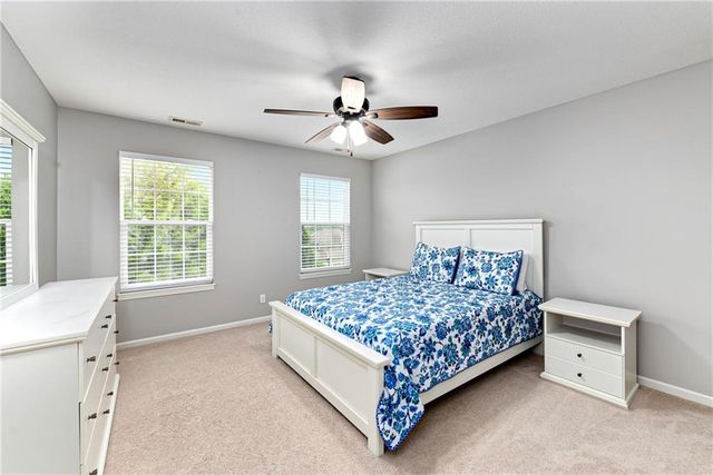 1354 Granite Street, Lansing, KS 66043