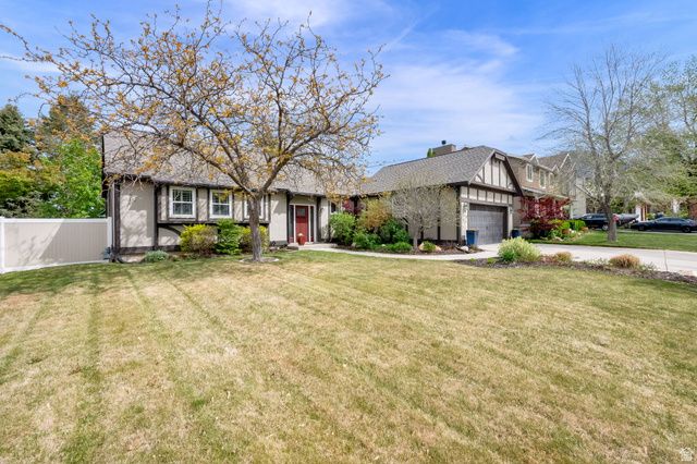 2373 E GLACIER VIEW DR, Sandy, UT 84092