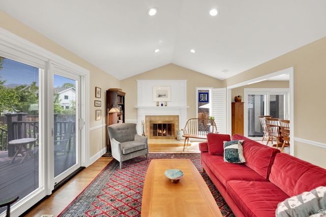 2373 E GLACIER VIEW DR, Sandy, UT 84092