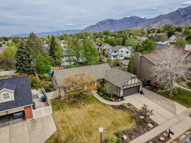 2373 E GLACIER VIEW DR, Sandy, UT 84092