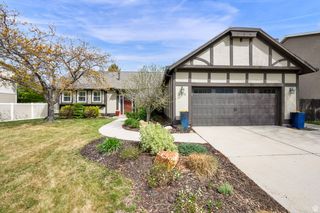 2373 E GLACIER VIEW DR, Sandy, UT 84092