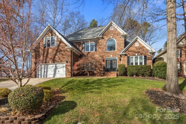 12213 Farnborough Road, Huntersville, NC 28078