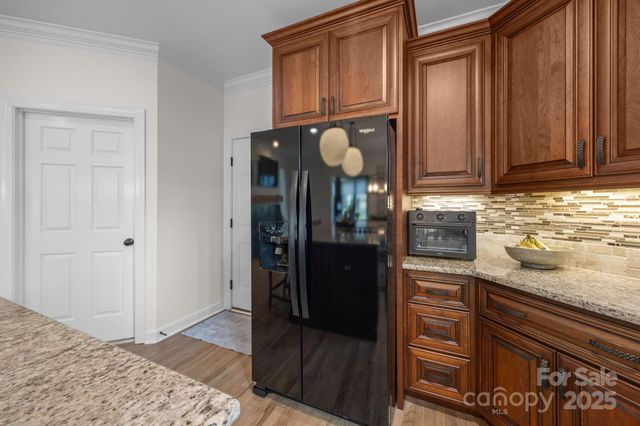 12213 Farnborough Road, Huntersville, NC 28078