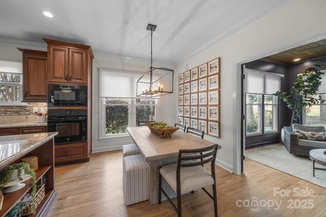 12213 Farnborough Road, Huntersville, NC 28078