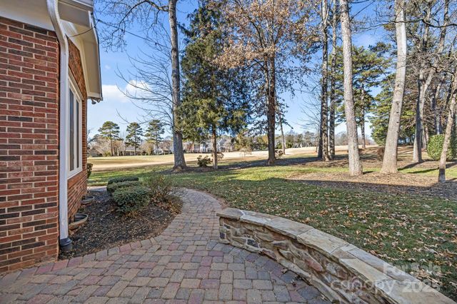 12213 Farnborough Road, Huntersville, NC 28078