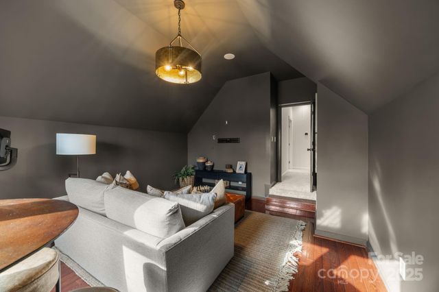 12213 Farnborough Road, Huntersville, NC 28078