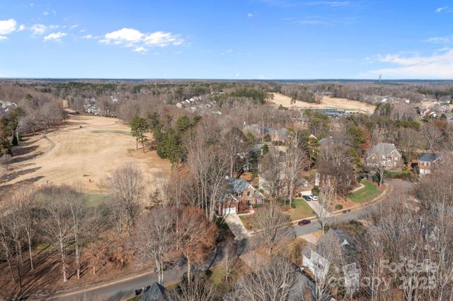 12213 Farnborough Road, Huntersville, NC 28078