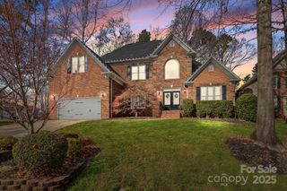12213 Farnborough Road, Huntersville, NC 28078