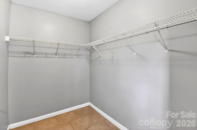 3335 Avalon Avenue, Charlotte, NC 28208