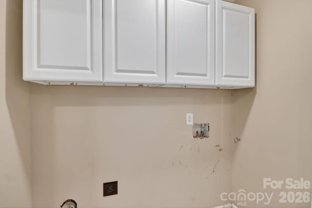 3335 Avalon Avenue, Charlotte, NC 28208
