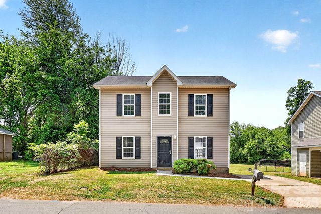 3335 Avalon Avenue, Charlotte, NC 28208
