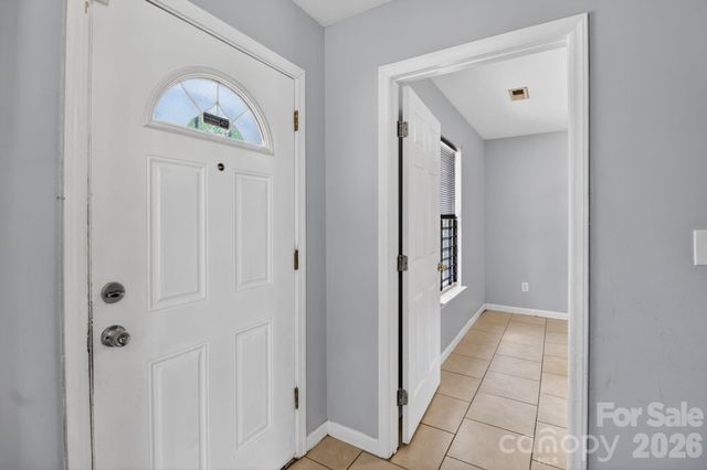 3335 Avalon Avenue, Charlotte, NC 28208