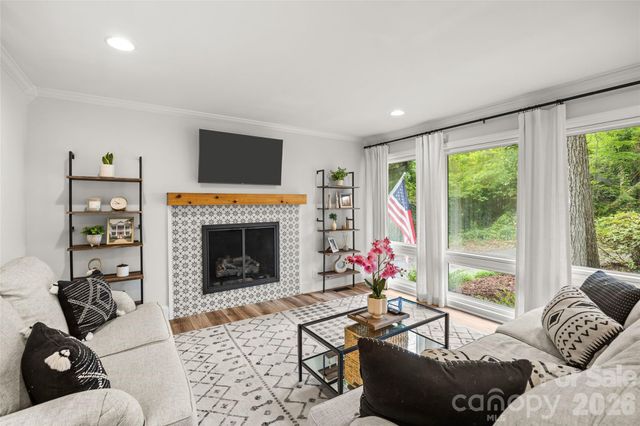 6233 Rose Valley Drive, Charlotte, NC 28210