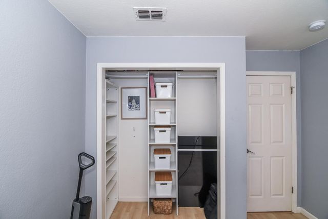 8976 Richborough Way, Elk Grove, CA 95624