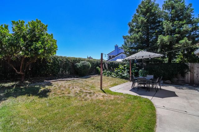 8976 Richborough Way, Elk Grove, CA 95624