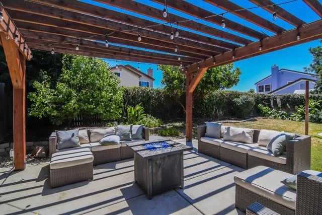 8976 Richborough Way, Elk Grove, CA 95624