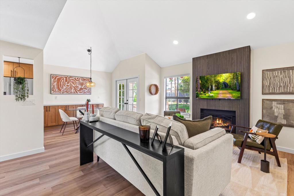 126 Avellino Circle, Palm Desert, CA 92211