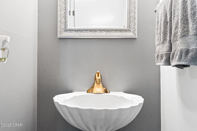 307 N Cove Boulevard, Panama City, FL 32401