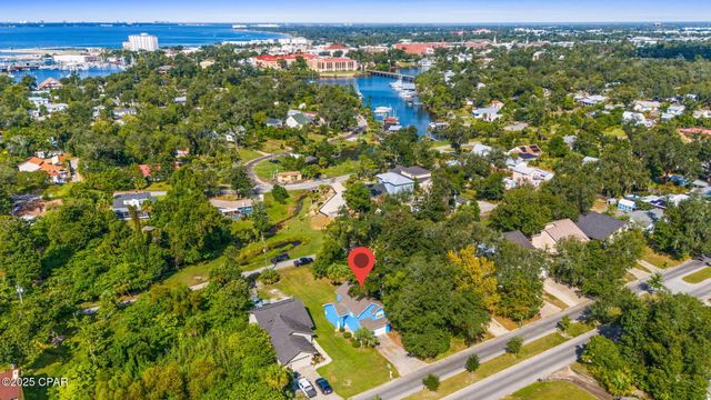 307 N Cove Boulevard, Panama City, FL 32401