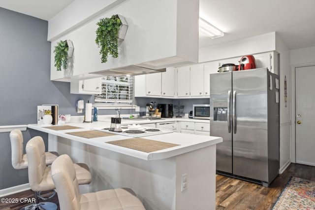 307 N Cove Boulevard, Panama City, FL 32401